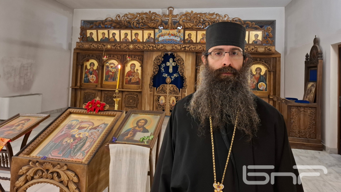 "Исус Христос е благата вест": Отец Миха...