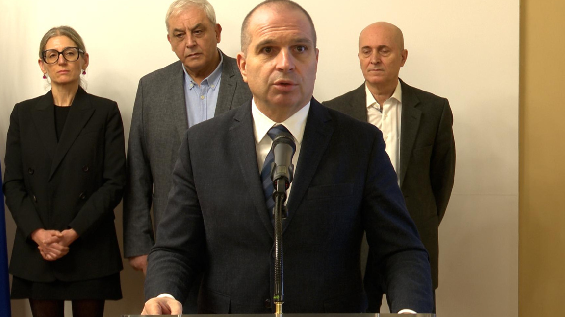 Гроздан Караджов