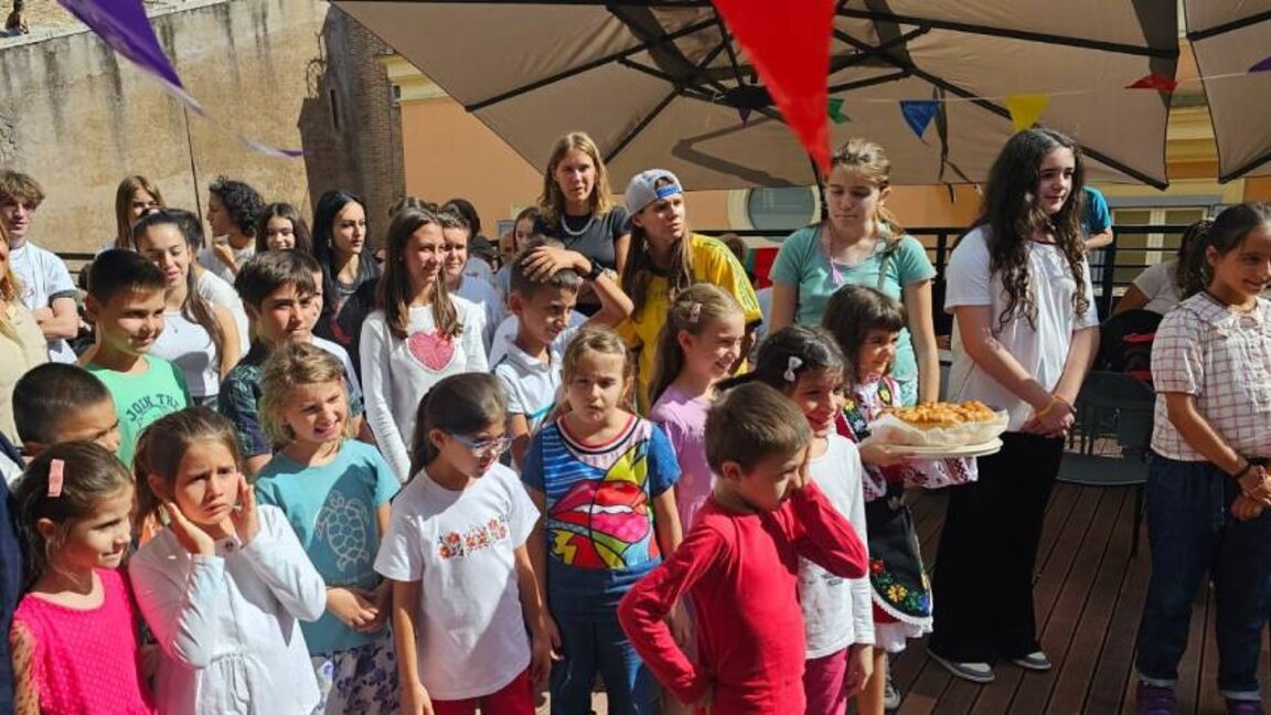 Български ученици в Рим съживяват паметта за първото българско училище в Чипровци, създадено през 1624 г.