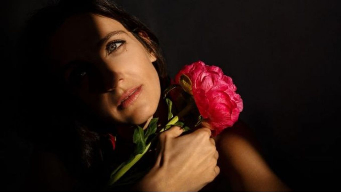 Влада Томова - български музикант с миси...