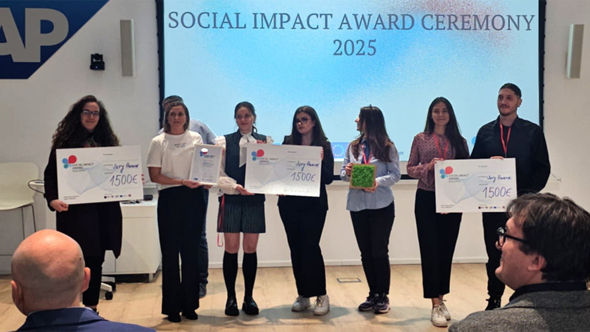 С какви проекти български младежи победиха като социални предприемачи?