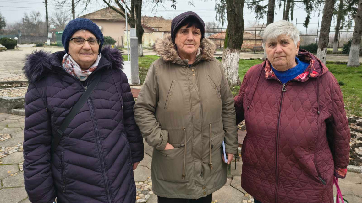 За поколения българи Коледа е била тиха,...