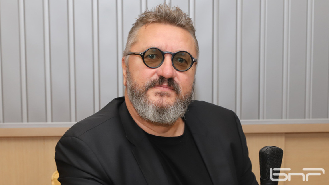 Мартин Карбовски помълча в ефира на БНР ...