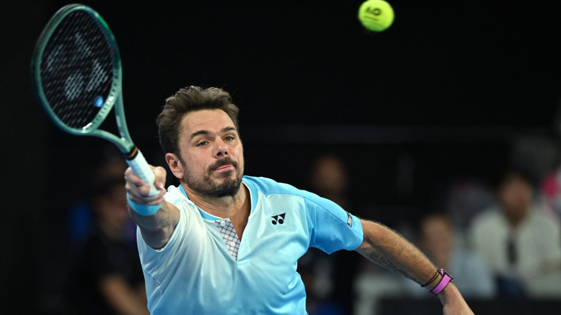 Вавринка отстрани тийнейджър в Ротердам...