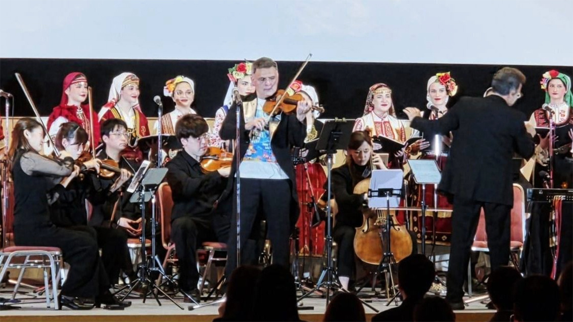 Цигуларят Васко Василев очарова публикат...