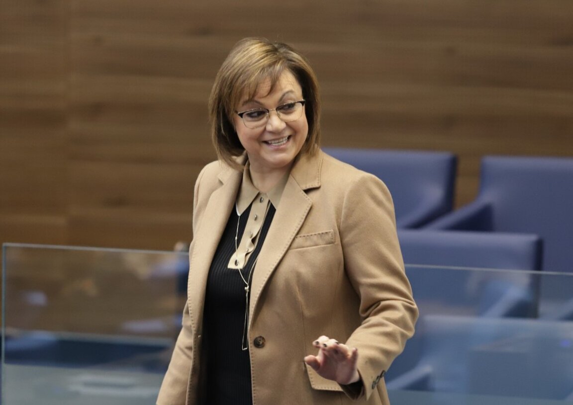 Корнелия Нинова