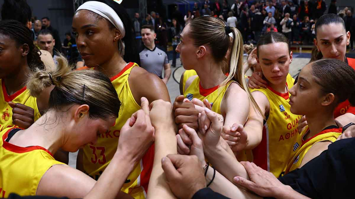 Борислава Христова и Атинайкос загубиха ...