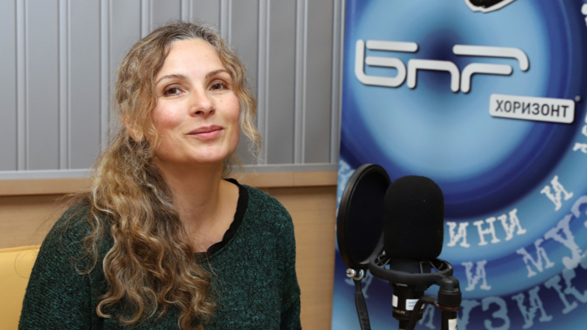 Петя Алтимирска - активистка срещу кожите от норки