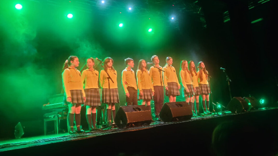 Книга "Парите за деца и тинейджъри" и "Радиодеца