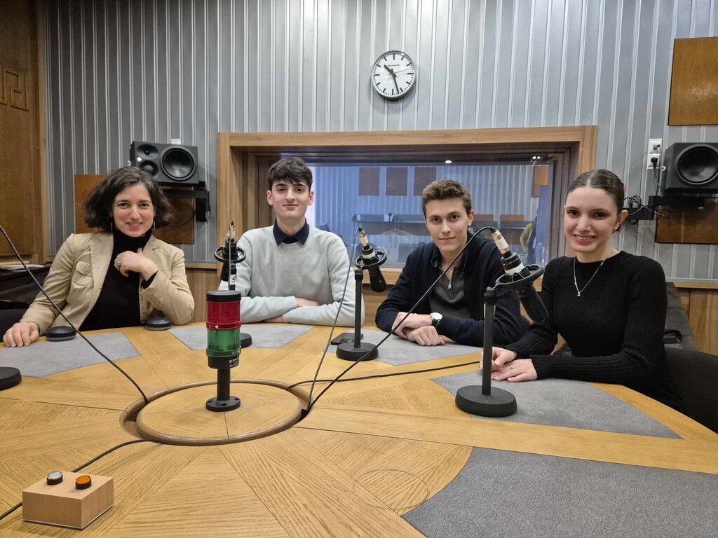 Международен фестивал на науката FISSION, организиран от Американския колеж