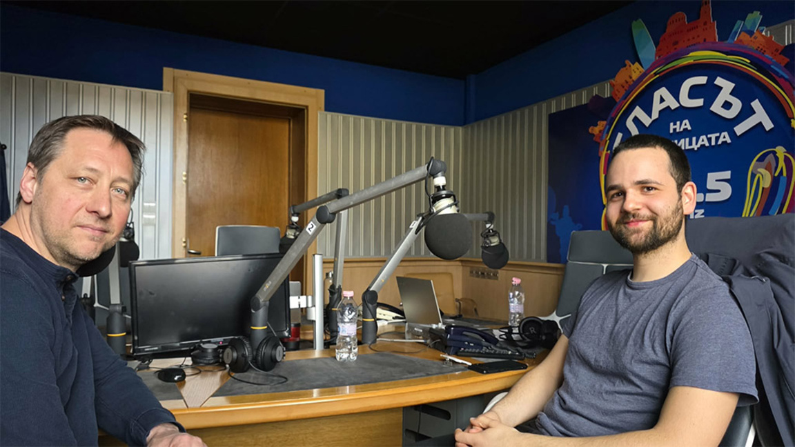 Три пъти "Декагон" пред публика за два д...