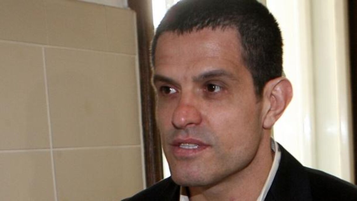 Евелин Банев