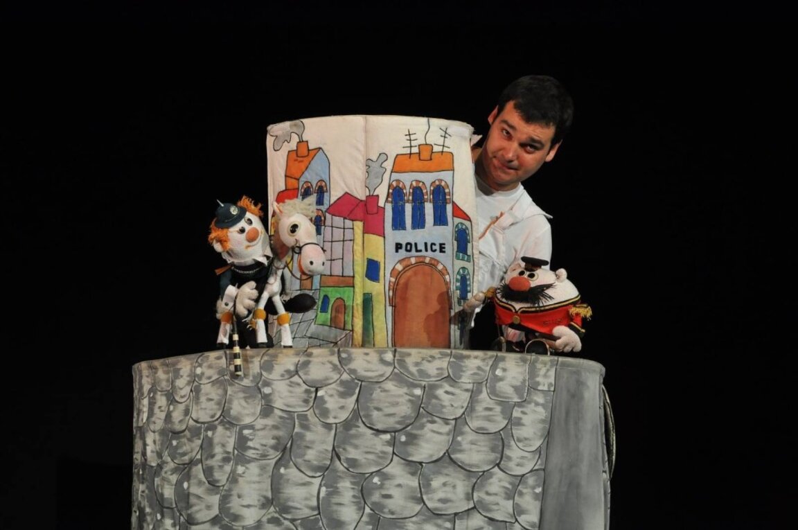 На куклен театър в Бургас