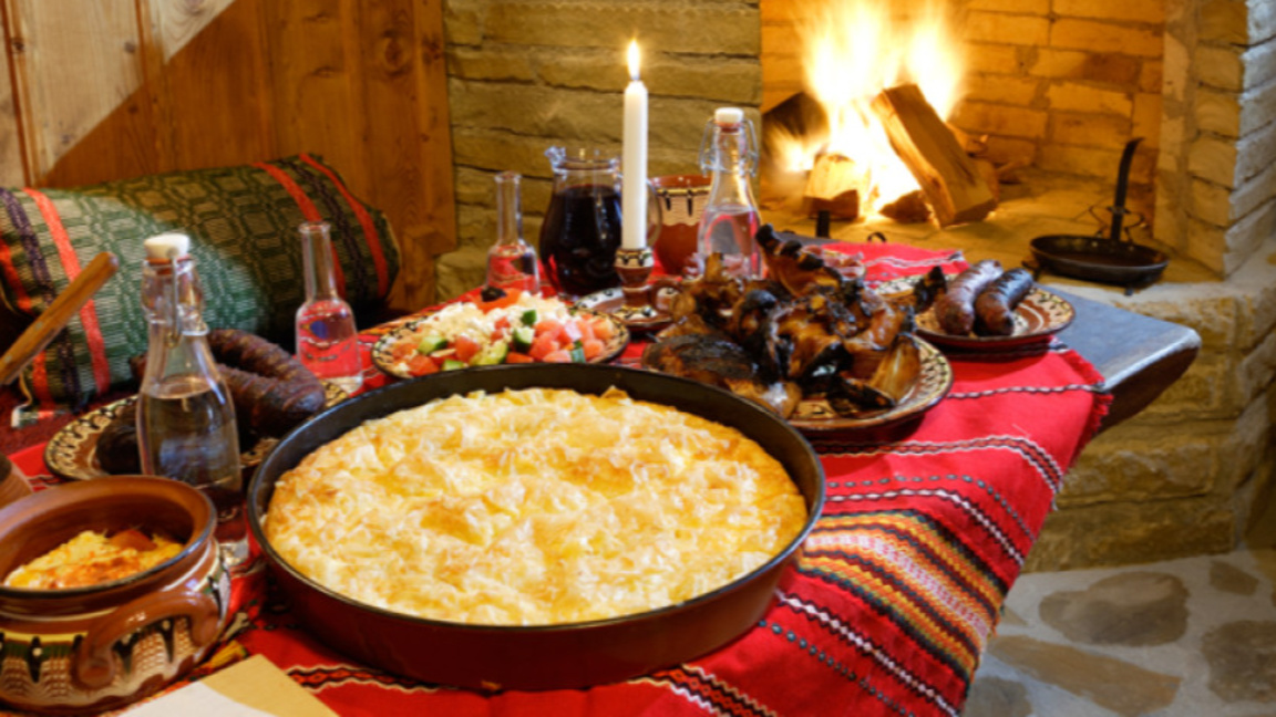 От Бъдни вечер до Сурва: скритите смисли на коледно-новогодишните празници