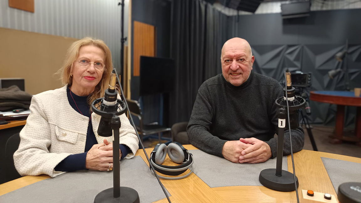 Дивите ягоди – това съм аз...