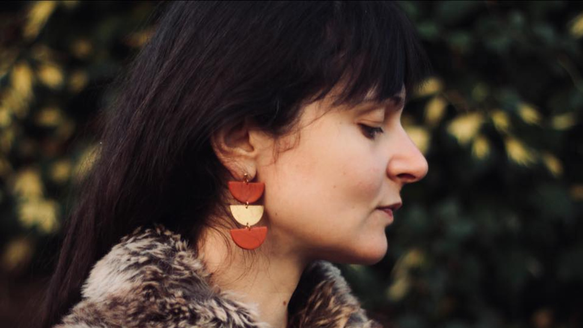 Талантлива разказвачка издава сборник с ...