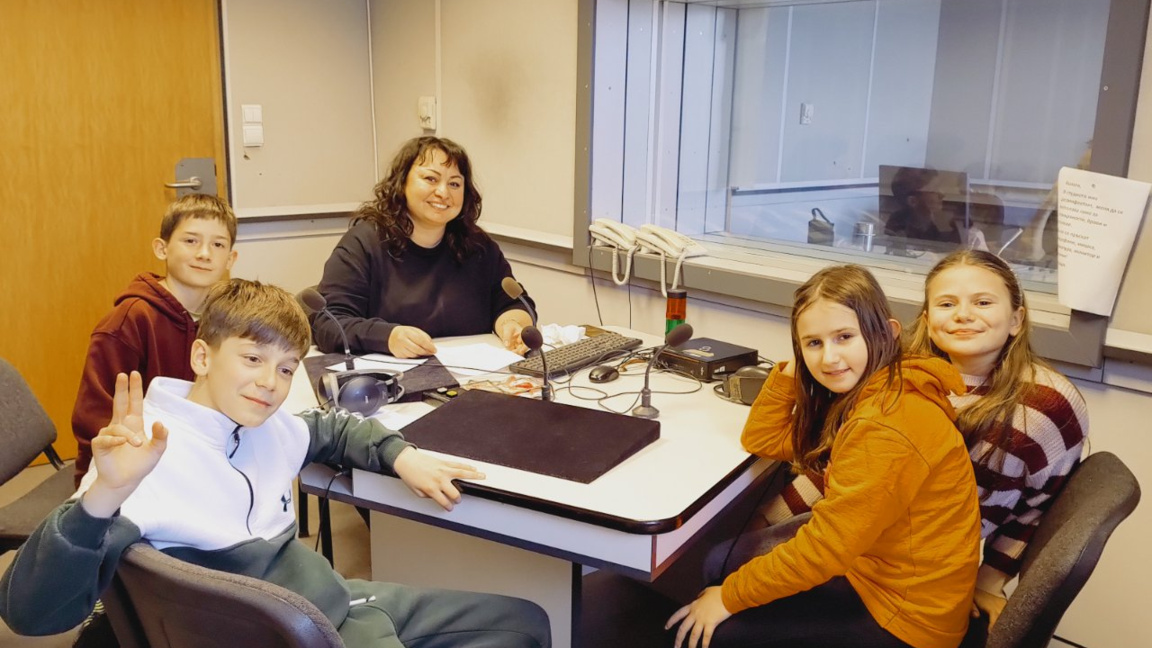 Хайде на театър