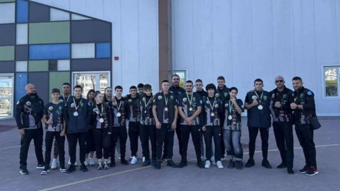 Четири медала извоюваха кикбоксьори от к...