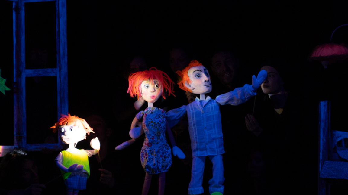 Как луната загуби светлината си