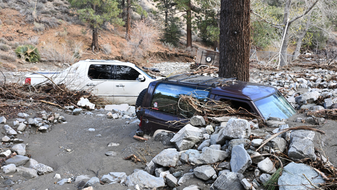 Извънредно положение заради проливни дъж...